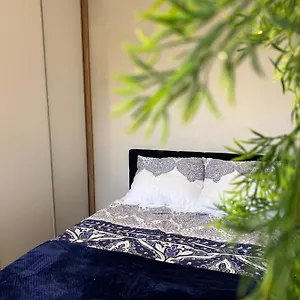  Apartament B&w Luxurious In The Heart Of